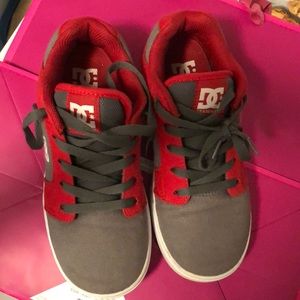DC shoes